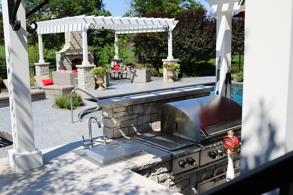 Outdoor Kitchen Wheaton Landscaping